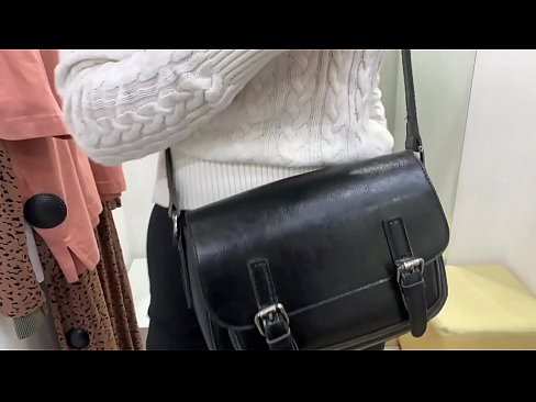❤️ Ëffentlech Masturbatioun vu jonke Bitch FeralBerry mat engem Dildo am Fittingsraum Anal Porno op Porno lb.hentaivost.ru ❌