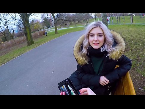 ❤️ Drénkt e Frieme säi waarme Spuer fir Suen - Blowjob am Park vum Eva Elfie Anal Porno op Porno lb.hentaivost.ru ❌